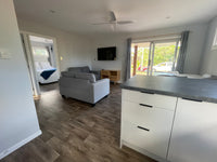 Tammy Home: 2 Bedroom/1 Bathroom